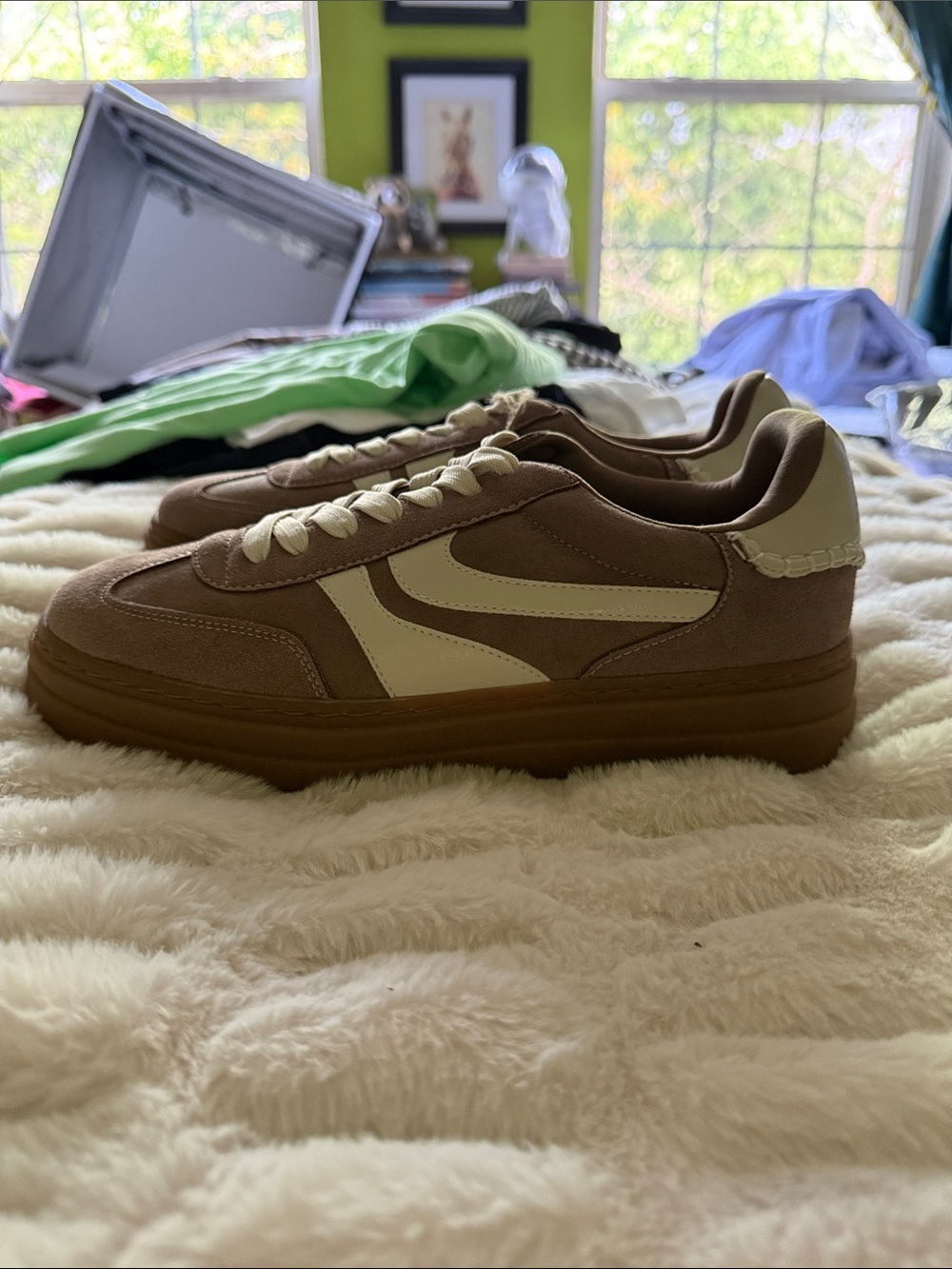 NWT Project Cloud Brown Suede Sneakers Athletic Shoes Size 9